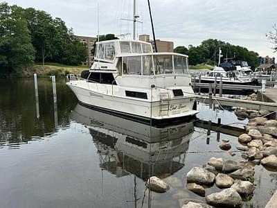 BOATZON | Viking Boats 44 Motor Yacht 1989