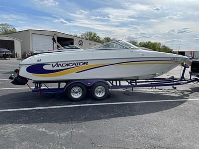 BOATZON | VIP 2400 Vindicator 2002 BOATZON | VIP 2400 Vindicator 2002