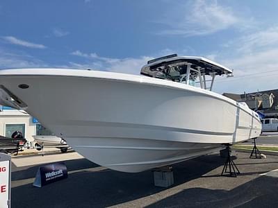 BOATZON | Wellcraft 352 Fisherman 2025