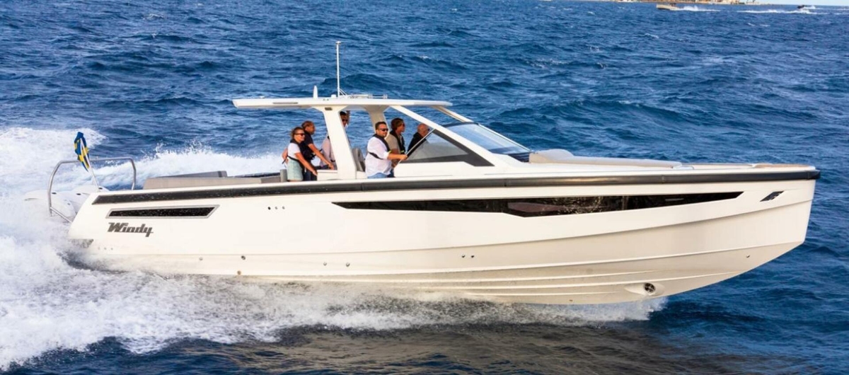 2024 Windy SR44SXBlackhawk - Sold Boat
