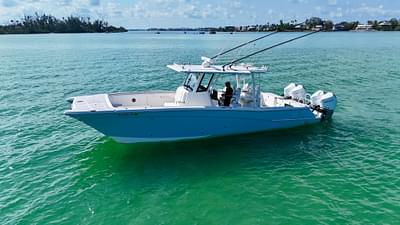 BOATZON | 2022 World Cat 400 CC-X QUAD 300s - NIGHT VISION- JOYSTICK BOATZON | 2022 World Cat 400 CC-X QUAD 300s - NIGHT VISION- JOYSTICK