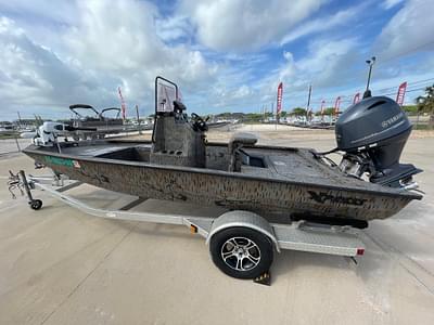 BOATZON | Xpress 18 HYPERLIFT 2015 BOATZON | Xpress 18 HYPERLIFT 2015