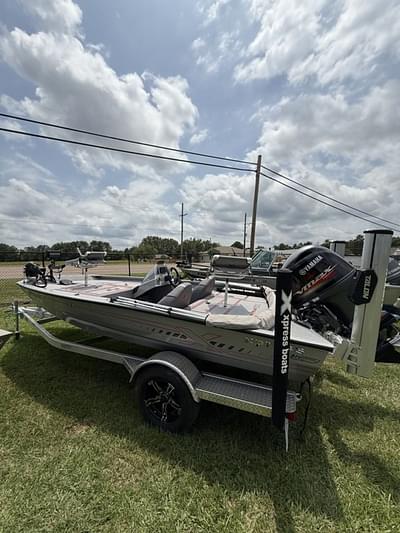 BOATZON | Xpress Boats H18 2022