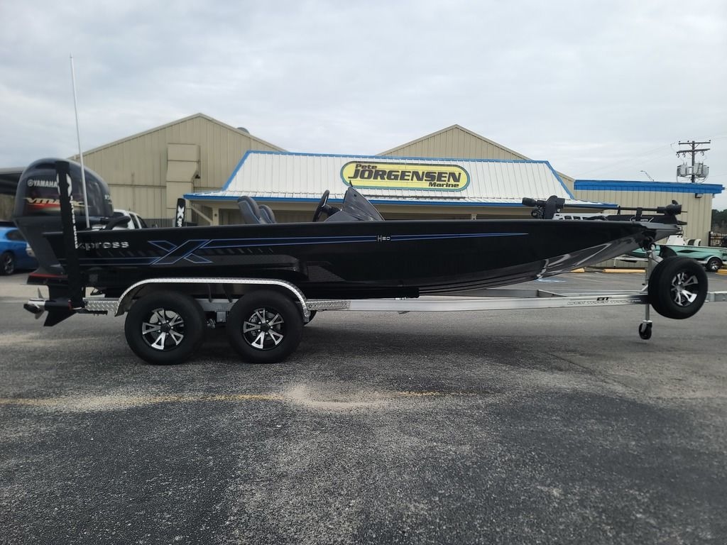 2025 Xpress Boats H20 Bass - Sold Boat