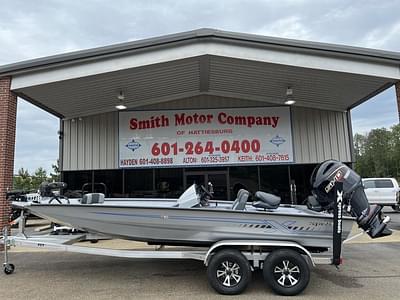 BOATZON | Xpress Boats H20 Bass 2027