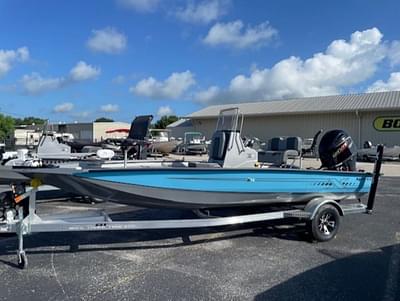 BOATZON | Xpress Boats H20 Bay 2026 BOATZON | Xpress Boats H20 Bay 2026