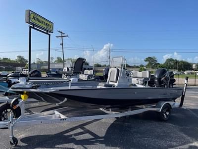 BOATZON | Xpress Boats H20B 2026 BOATZON | Xpress Boats H20B 2026