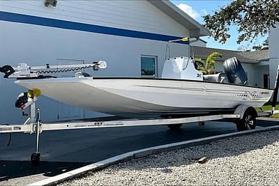 BOATZON | Xpress Boats H210 BAY AKA H210B 2025 BOATZON | Xpress Boats H210 BAY AKA H210B 2025