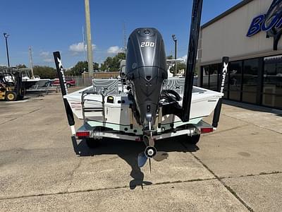 BOATZON | Xpress Boats H22B 2025