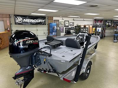 BOATZON | Xpress H17C Crappie 2025