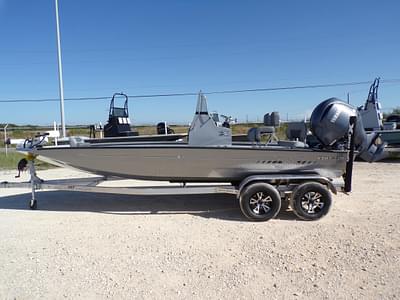 BOATZON | Xpress H210 BAY 2025 BOATZON | Xpress H210 BAY 2025