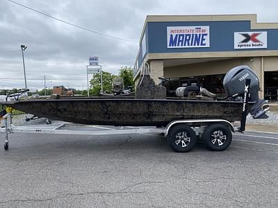 BOATZON | XPRESS H210B BAY w YAMAHA 150 2025 BOATZON | XPRESS H210B BAY w YAMAHA 150 2025