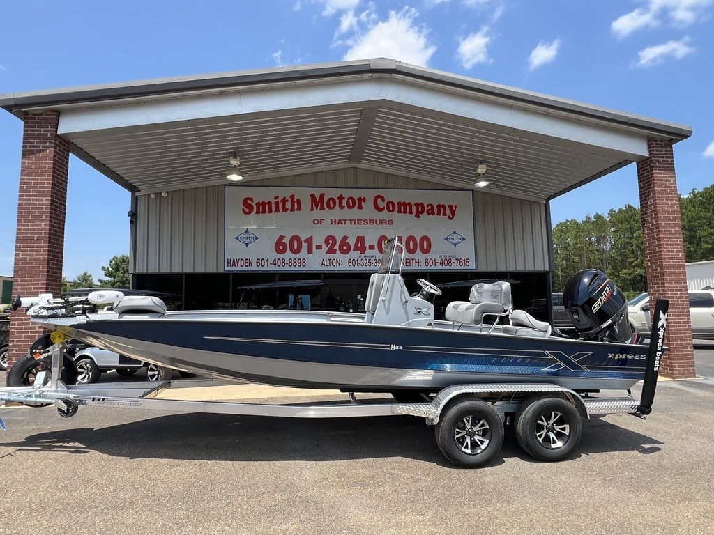 2025 Xpress H22 - Sold Boat