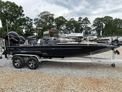 BOATZON | Xpress HyperLift Bass Series 2026 BOATZON | Xpress HyperLift Bass Series 2026