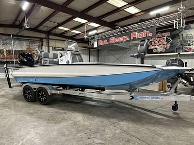 BOATZON | Xpress X23B Lounge 2025