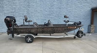 BOATZON | 2023 Xpress XP180
