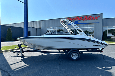 BOATZON | Yamaha 195S 2025