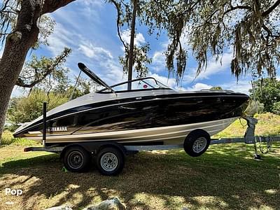 BOATZON | Yamaha 212 BOATZON | Yamaha 212