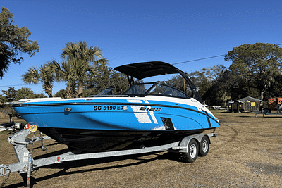 BOATZON | Yamaha 212XE 2021