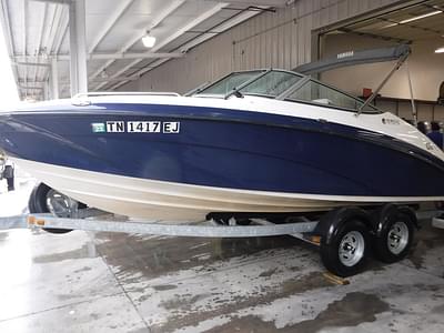 BOATZON | Yamaha 21FT SX210 2013