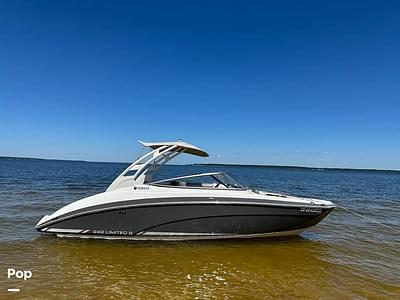 BOATZON | Yamaha 242 Limited