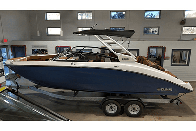 BOATZON | Yamaha 252S 2025