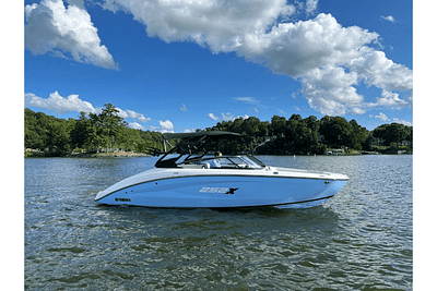 BOATZON | Yamaha 252XE 2024