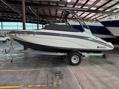 BOATZON | Yamaha Boats 195S 2020 BOATZON | Yamaha Boats 195S 2020