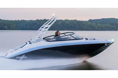 BOATZON | Yamaha Boats 195S 2025