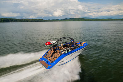 BOATZON | Yamaha Boats 222XD 2025
