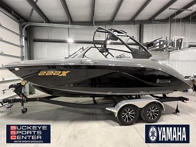 BOATZON | Yamaha Boats 222XD 2025