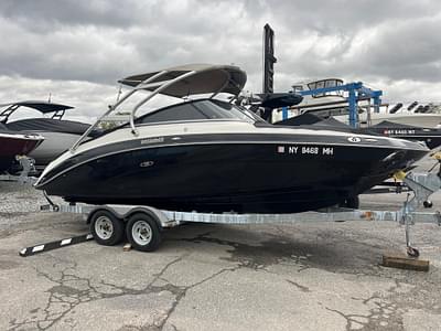 BOATZON | 2012 Yamaha Boats 242 Limited S