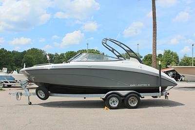 BOATZON | Yamaha Boats 242 Limited S 2016