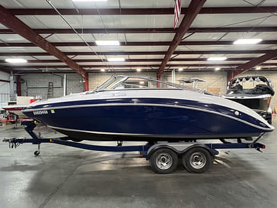BOATZON | Yamaha Boats 242 LTD 2011