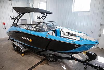 BOATZON | 2023 Yamaha Boats 255XD