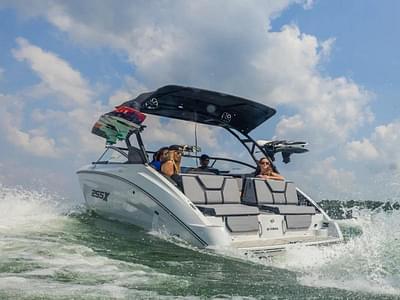 BOATZON | Yamaha Boats 255XD 2024