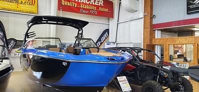 BOATZON | Yamaha Boats 255XD 2024