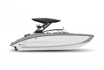 BOATZON | Yamaha Boats 255XE 2024