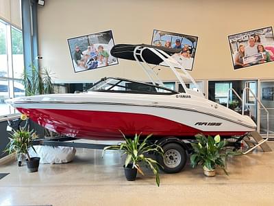 BOATZON | Yamaha Boats AR 195 2024