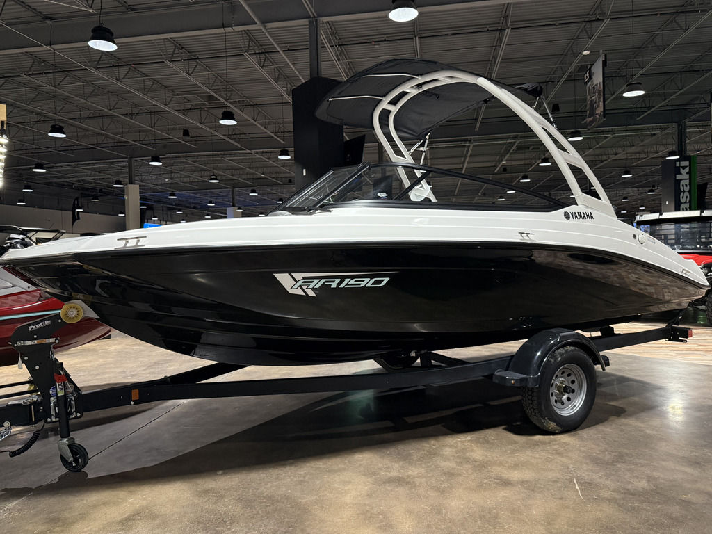 2025 Yamaha Boats AR190 - Sold Boat