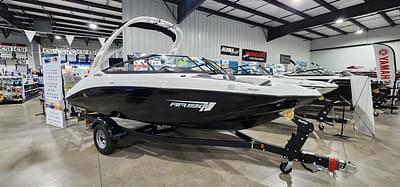 BOATZON | Yamaha Boats AR190 2025