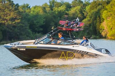 BOATZON | Yamaha Boats AR192 2015