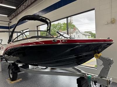 BOATZON | Yamaha Boats AR195 2025