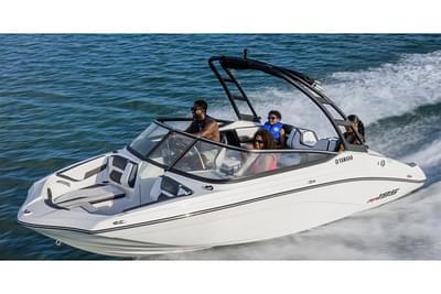 BOATZON | Yamaha Boats AR195 2025