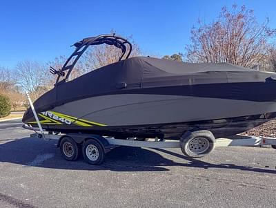 BOATZON | Yamaha Boats AR240 2020