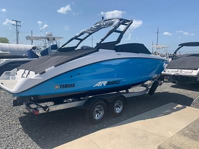 BOATZON | Yamaha Boats AR250 2023 BOATZON | Yamaha Boats AR250 2023