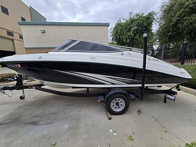 BOATZON | Yamaha Boats SX190 2016