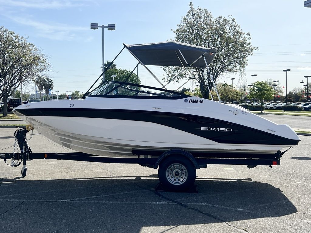 2025 Yamaha Boats SX190 - Sold Boat