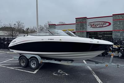 BOATZON | Yamaha Boats SX210 2006