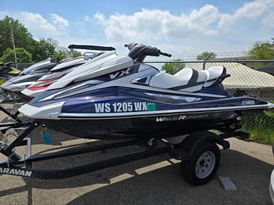 BOATZON | Yamaha Boats VX110 2018
